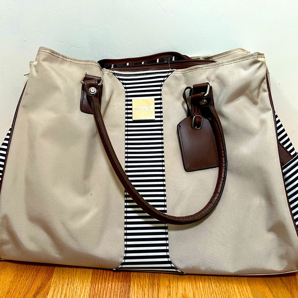 Isaac Mizrahi capacious tote